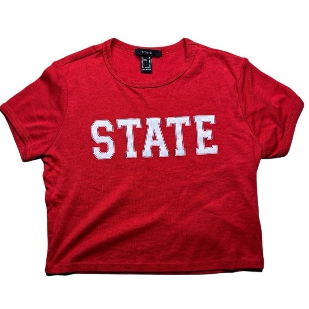 Forever 21 Red STATE Graphic T-Shirt Size Medium